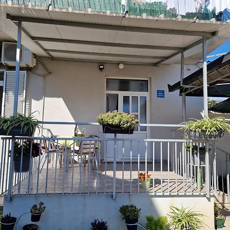 Apartman Darka Apartment Kastela Exterior photo